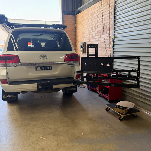 200s LC Hitch-Mounted Rear Bar