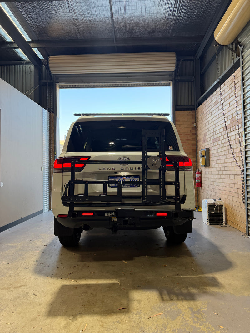 300 Series LandCruiser customer car