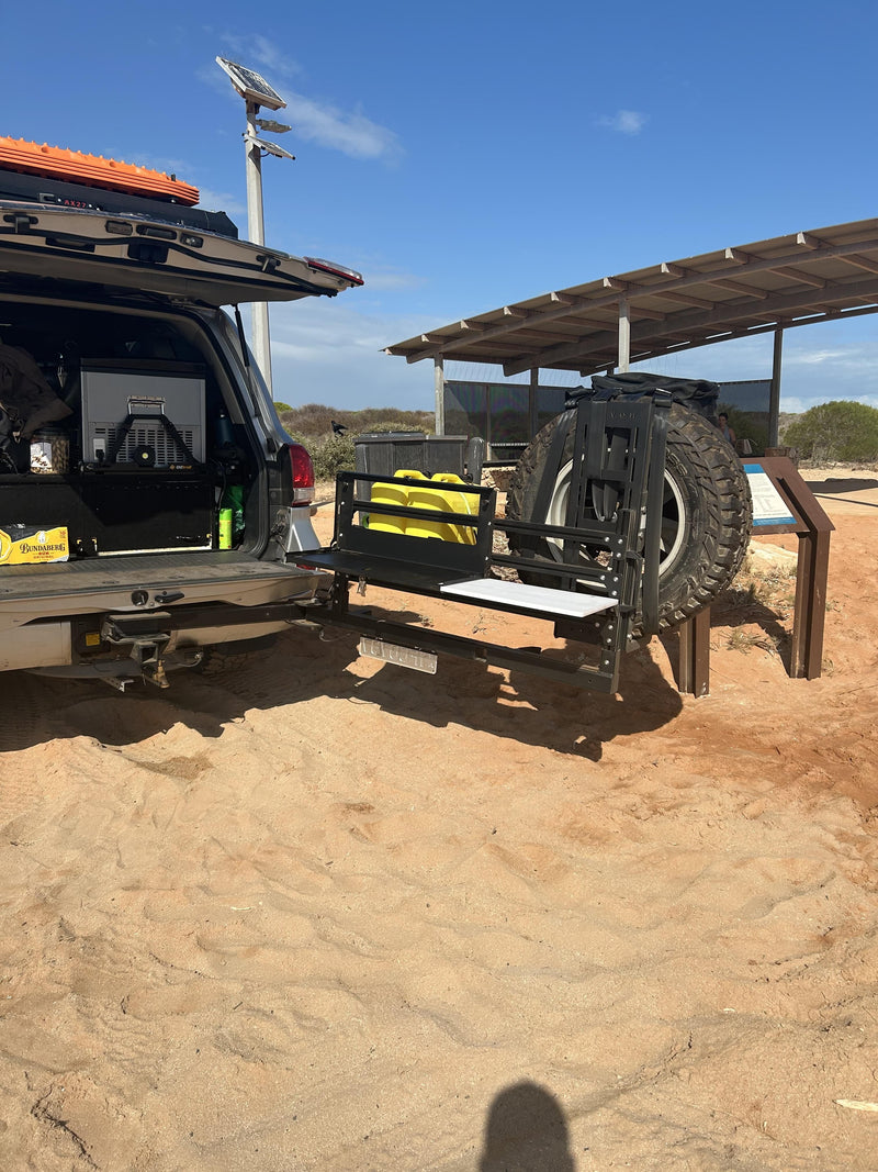 200 Series LandCruiser customer car