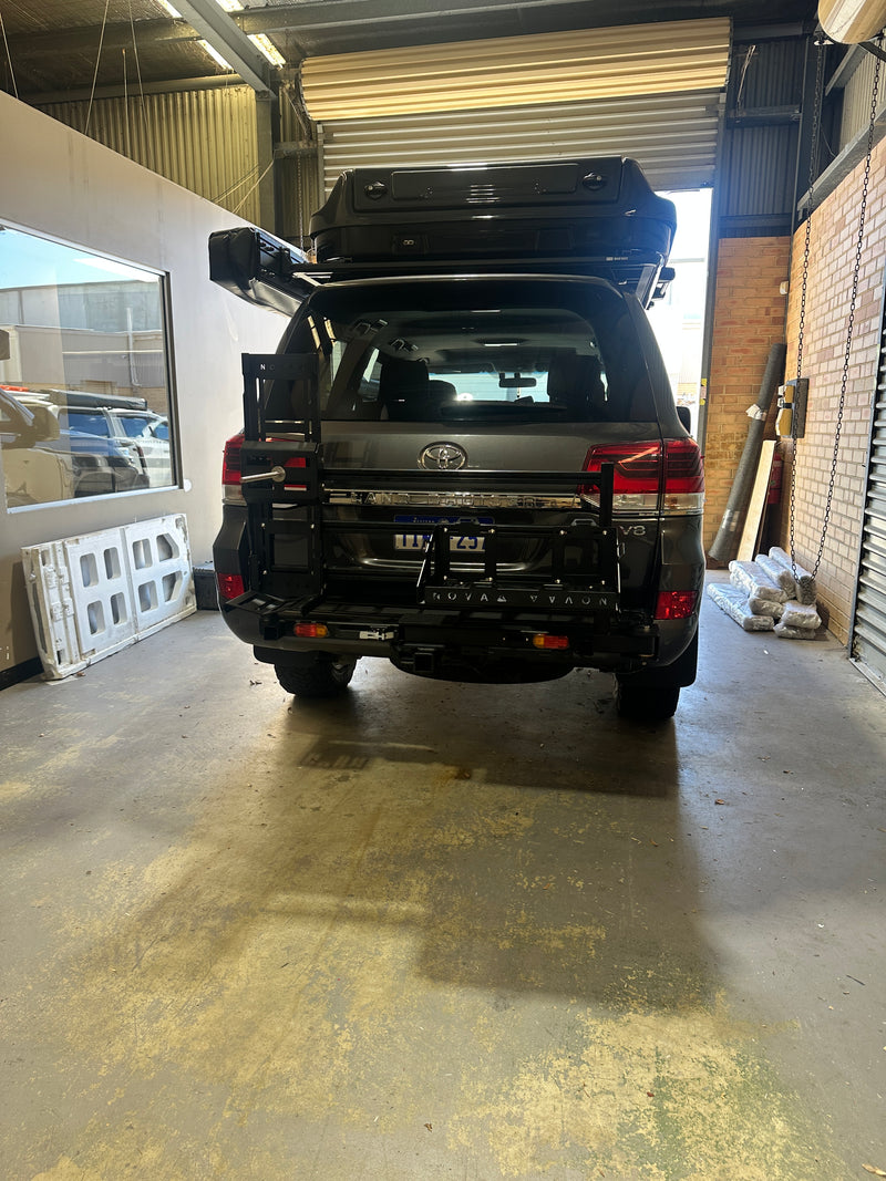 200 Series LandCruiser customer car