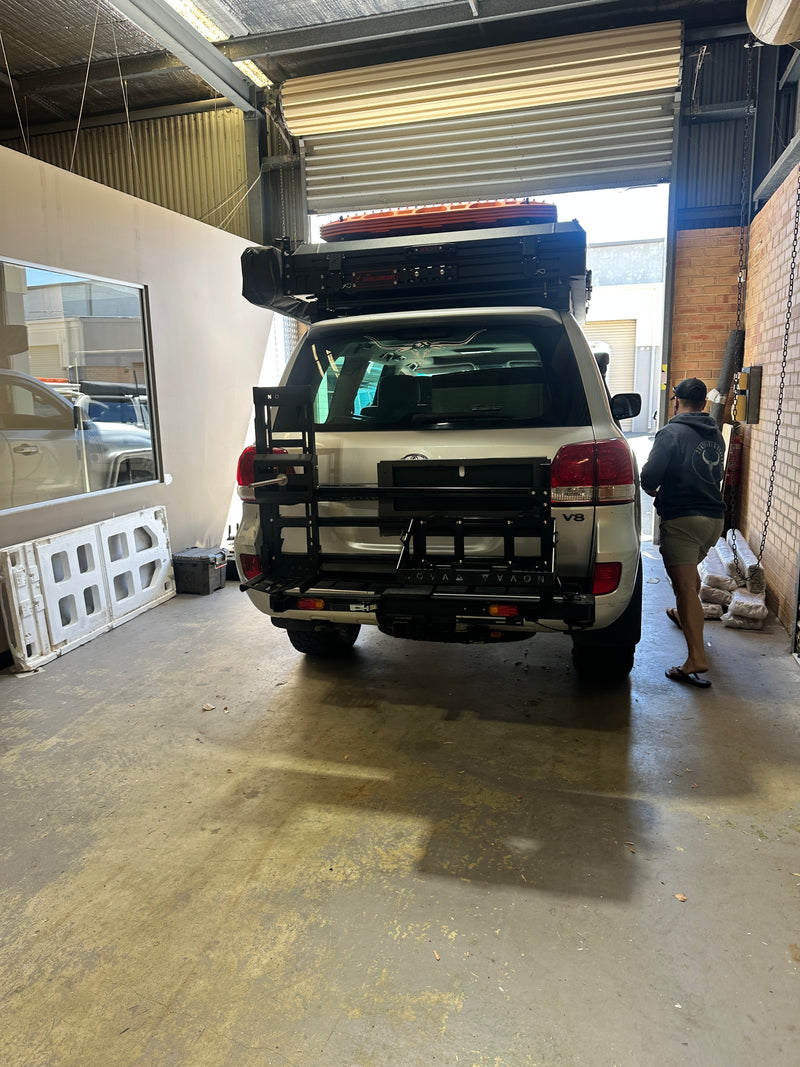 200 Series LandCruiser customer car