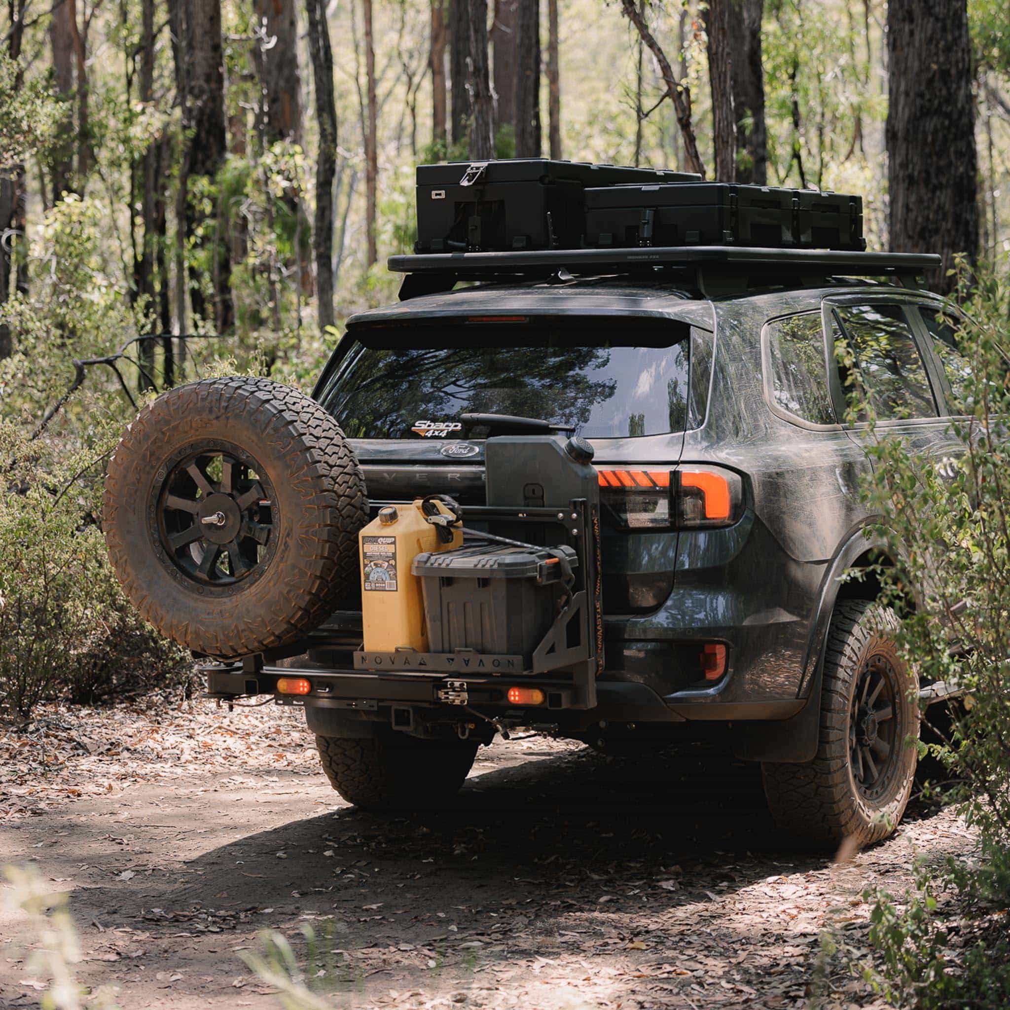 Novaa 4x4 Base Station with swing arm, cargo carrier, and wheel holder fitted